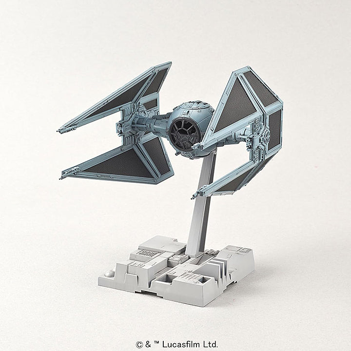 Revell - Tie Interceptor - Ref 1212 - 1/72