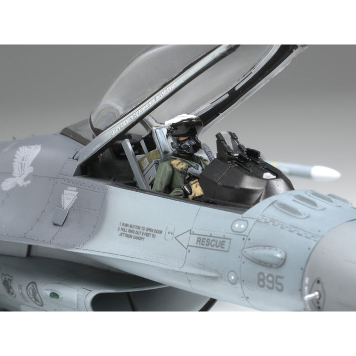 F-16CJ Fighting Falcon - 1/48