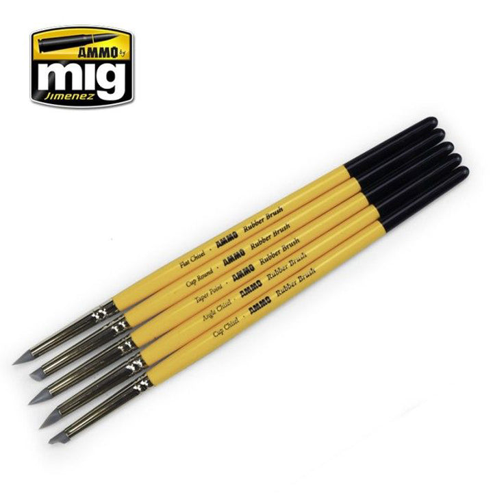 AMMO- Set de 5 Pinceaux caoutchouc spécial patine - Réf AMIG7606