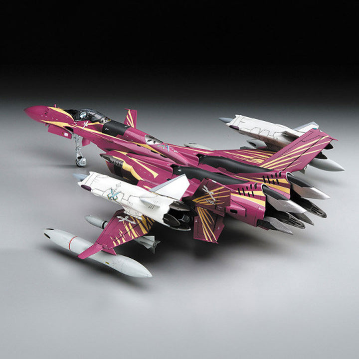 Macross - Macross - SV-51 W/Twinbooster - 1/72 - Hasegawa Réf 65776