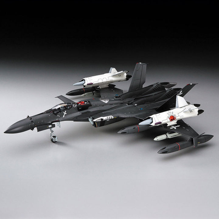 Macross - Macross - SV-51 W/Twinbooster - 1/72 - Hasegawa Réf 65776