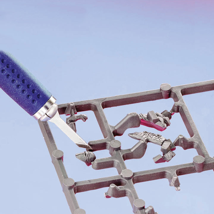 Cutter Deluxe pour modélisme N°1