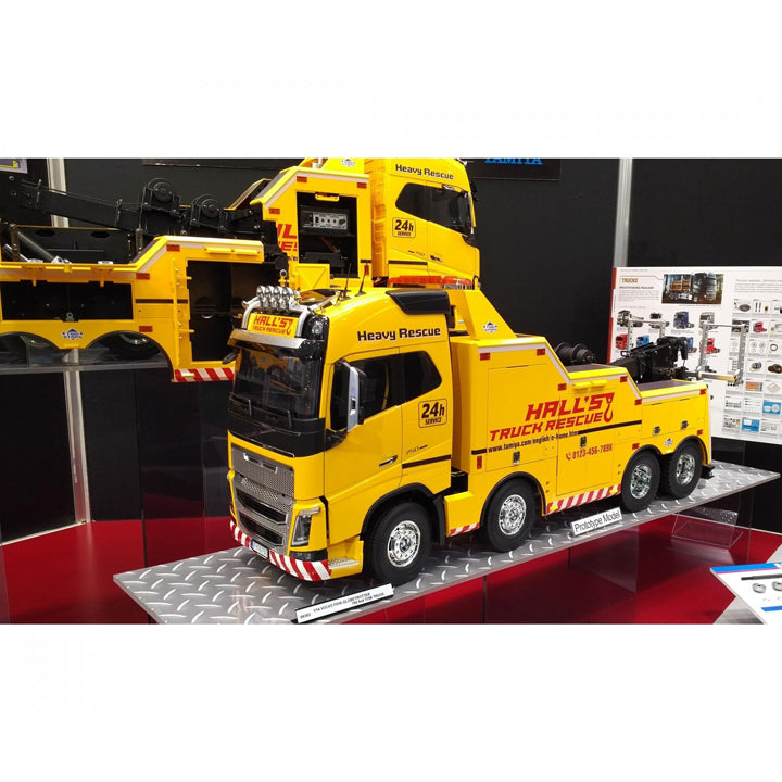 Pack Dépanneuse Lourde Volvo FH16 Tamiya + Set d’Activation – Réf. 56362 & 56553