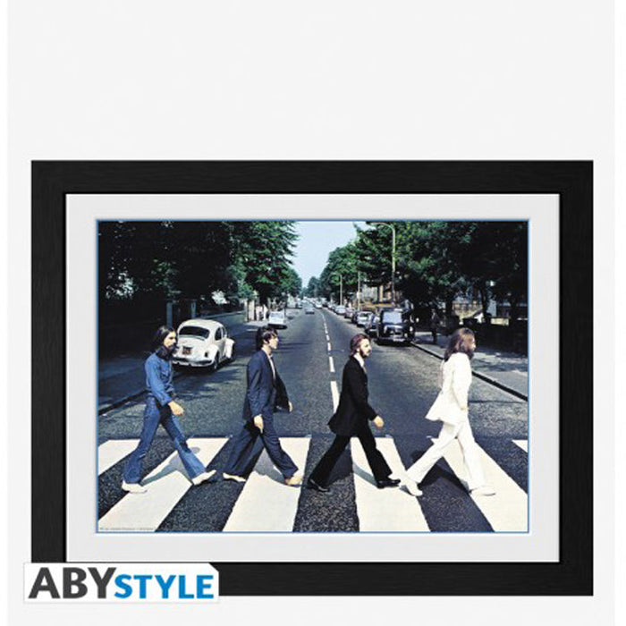 THE BEATLES - Tirage encadré "Abbey Road" (30x40)